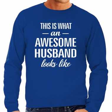 Awesome husband / echtgenoot cadeau trui blauw heren
